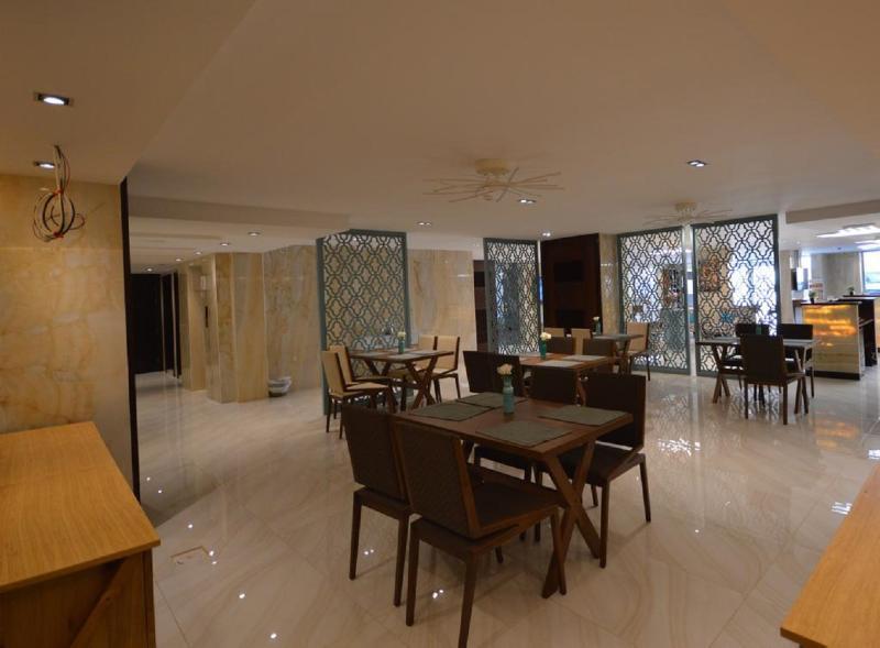 رحال البحر للشقق المخدومة Rahhal Albahr Serviced Apartments Джидда Екстер'єр фото