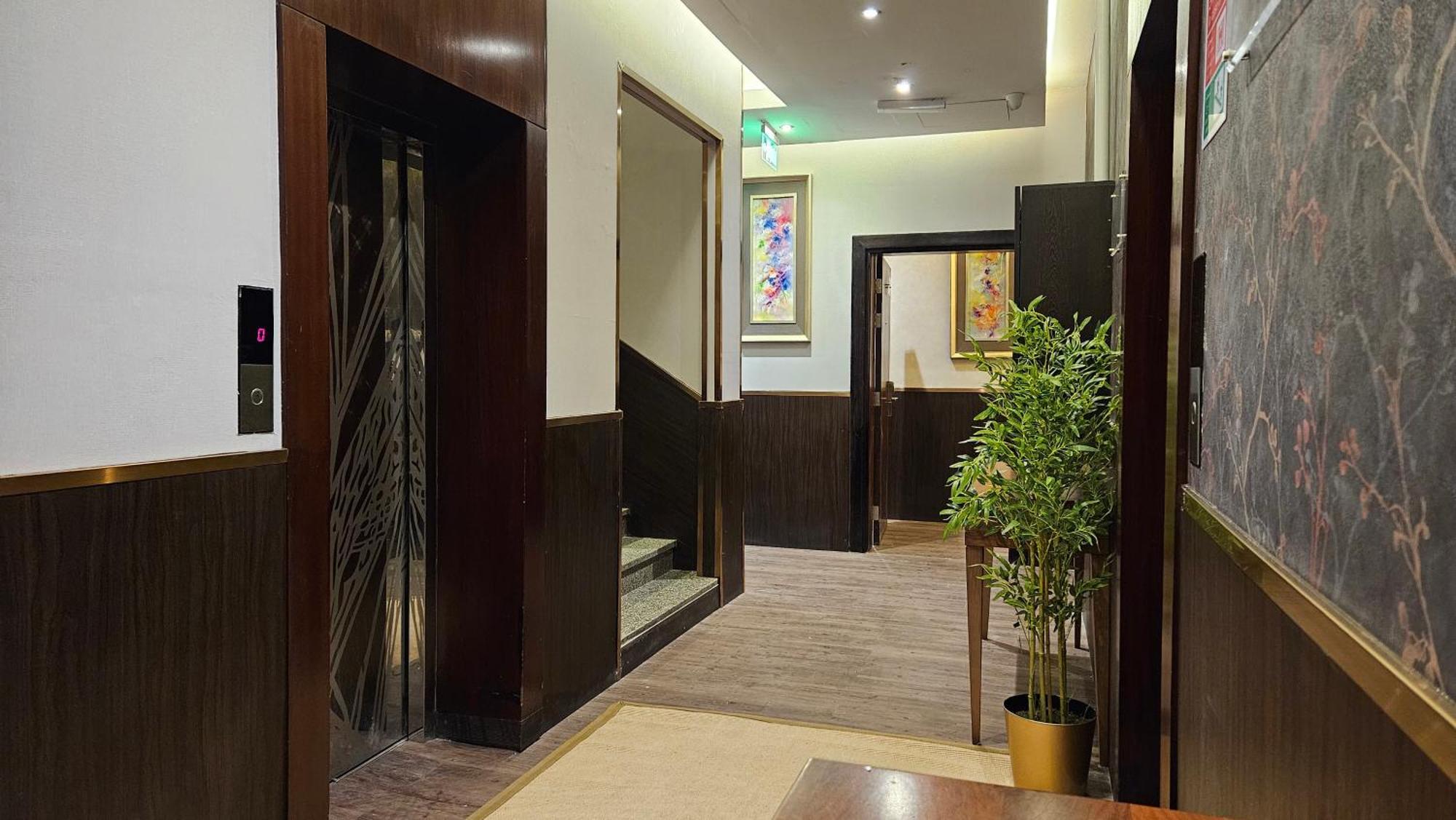 رحال البحر للشقق المخدومة Rahhal Albahr Serviced Apartments Джидда Екстер'єр фото